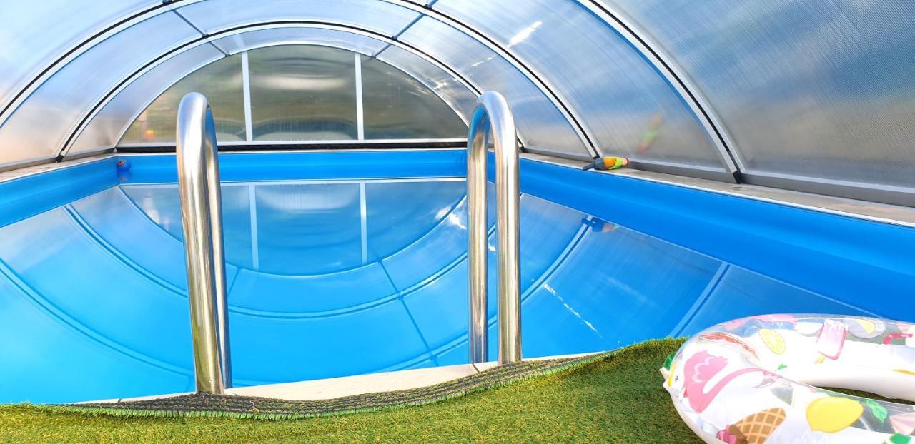 Fafa Home With Pool Essen Exterior foto